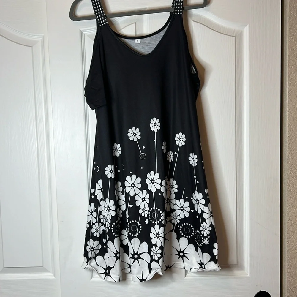 Light weight summer dress / cover up - Med - Picture 1 of 4